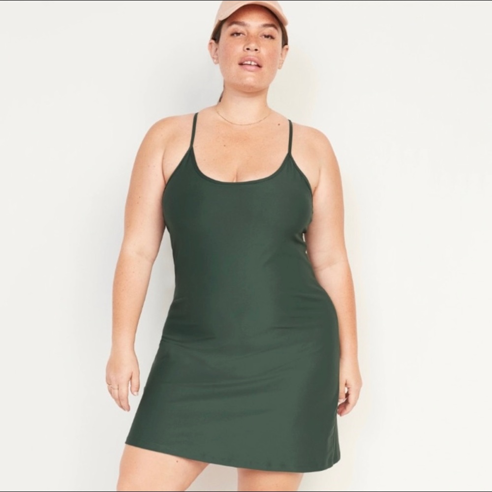 New Old Navy Powersoft Racerback Performance Dress ✅